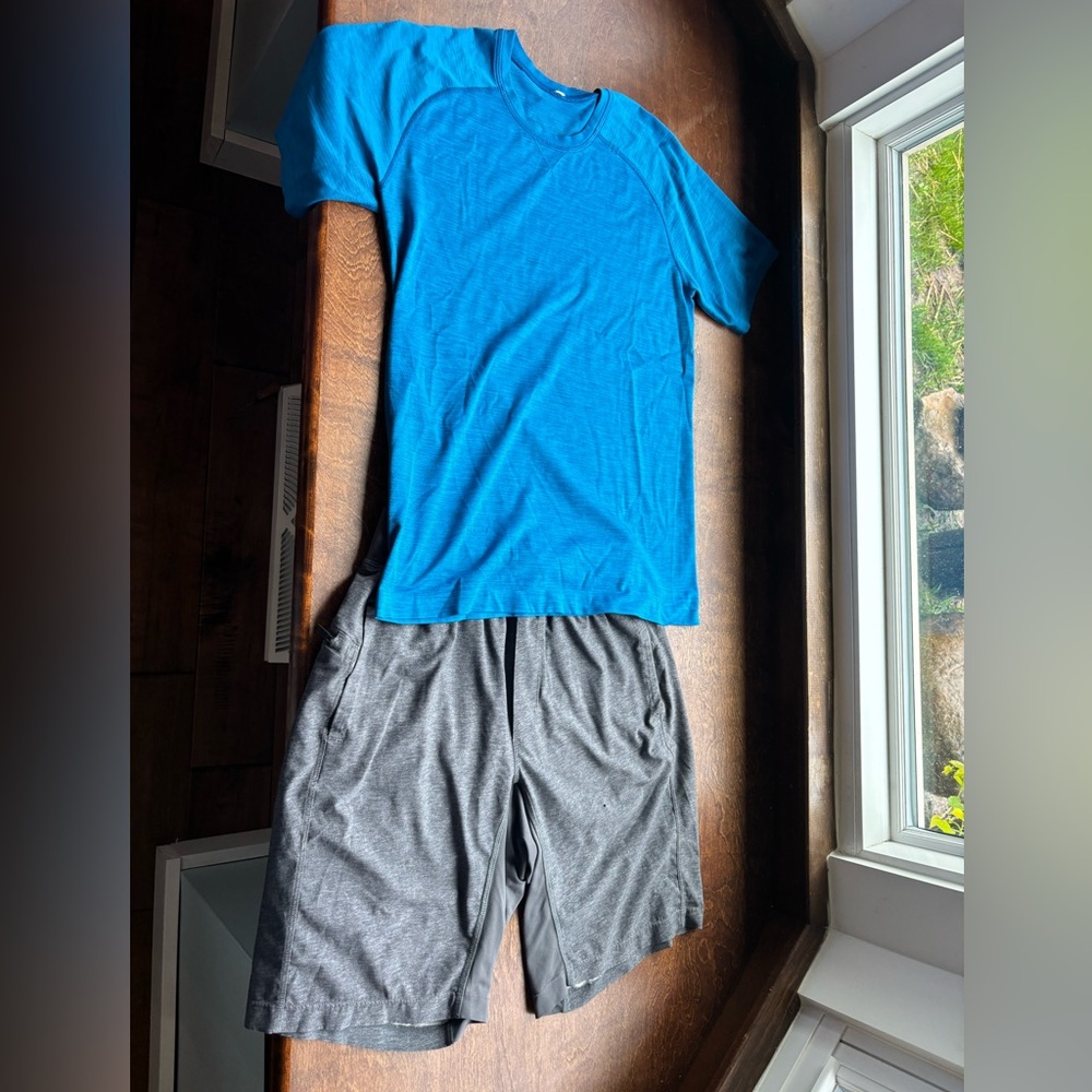 Lululemon men’s small shirt/shorts, well worn